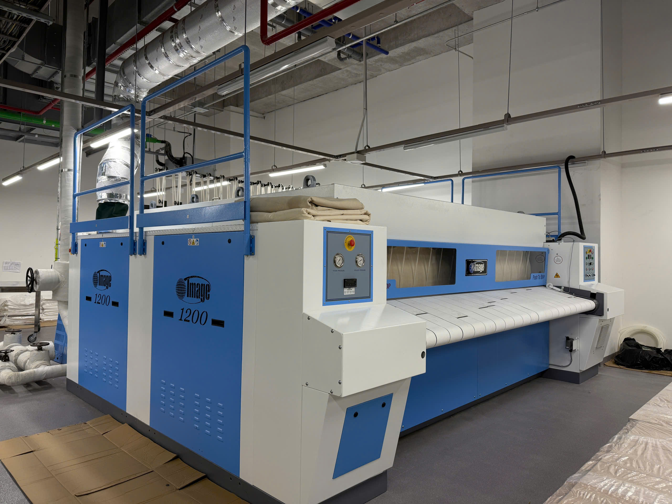 máy là gấp công nghiệp khách sạn máy là gấp công nghiệp khách sạn